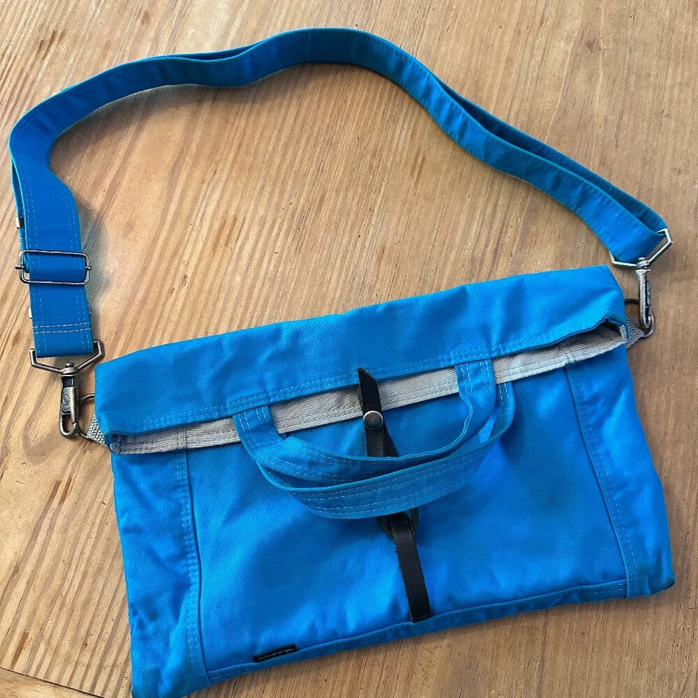 Moop The Paperbag bag in turquoise blue canvas